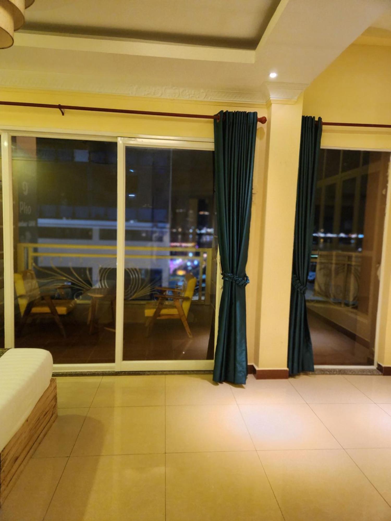 Soma Hotel Phnom Penh Exterior photo