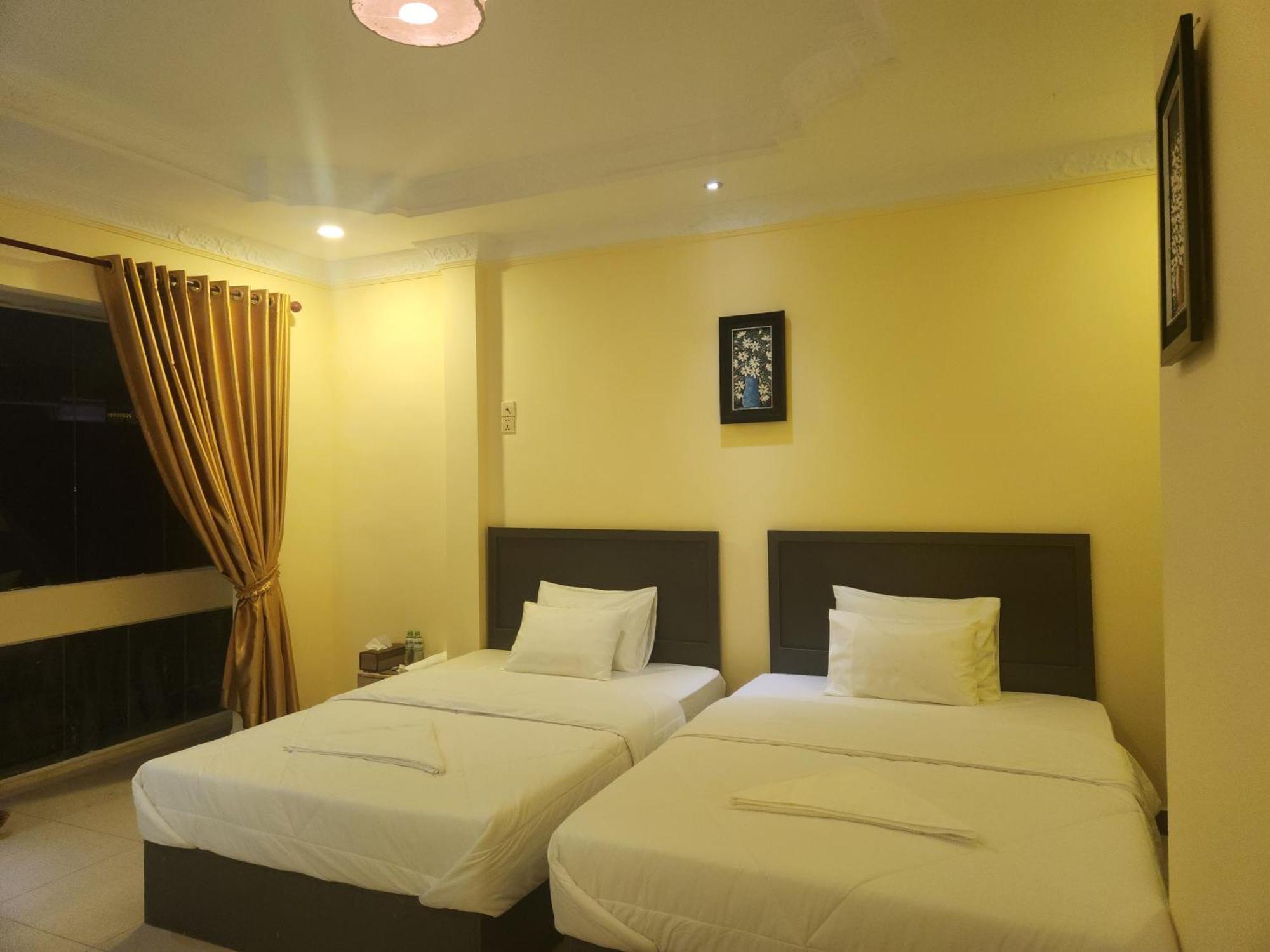 Soma Hotel Phnom Penh Exterior photo
